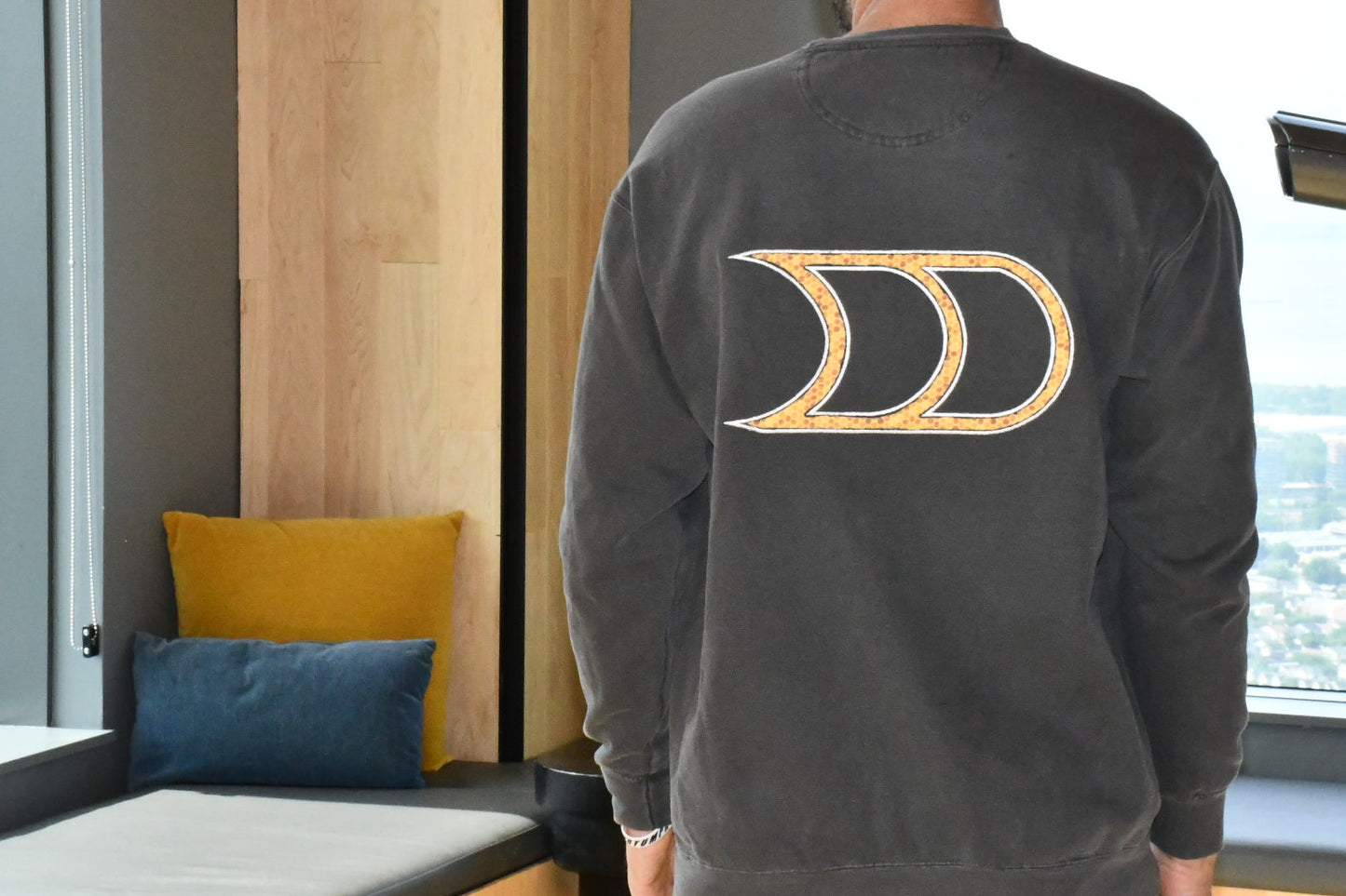 The Warm Up - Crew Neck Charcoal